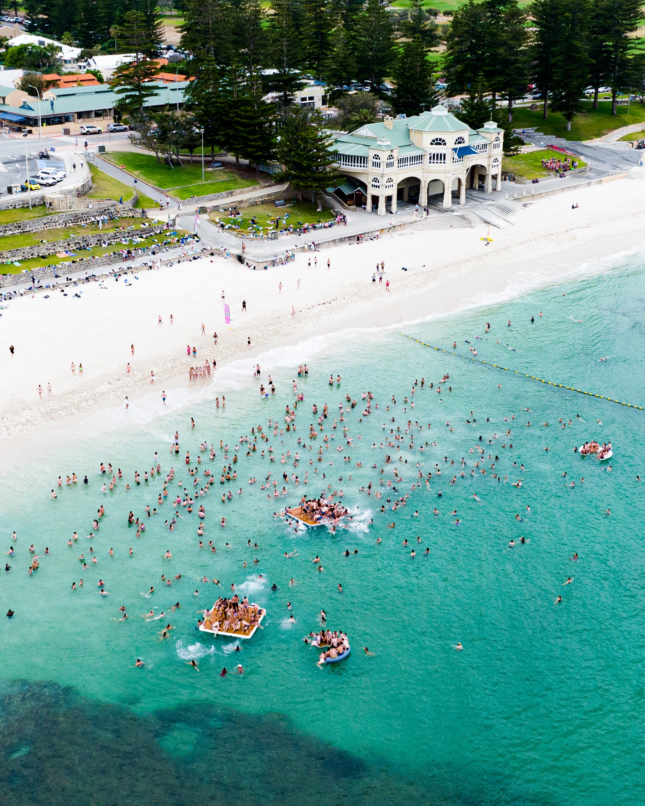 Iconic Locations: Cottesloe Beach, WA